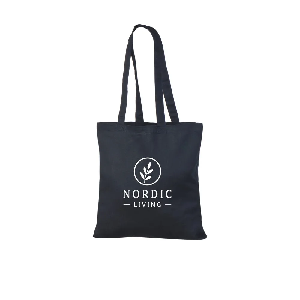 Ejemplo de impresión de logo a un color en la bolsa tote de algodón negra de 220 g/m², que muestra el diseño de muestra en la bolsa.