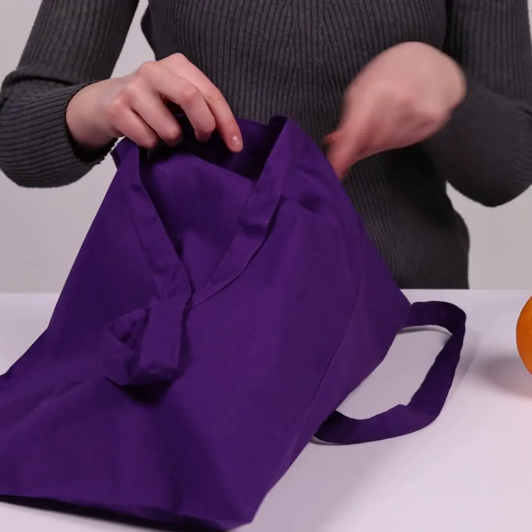 Medvilninis maišelis, 140 g/m², ilgos rankenos, violetinis - Produkto vaizdo įrašo peržiūra